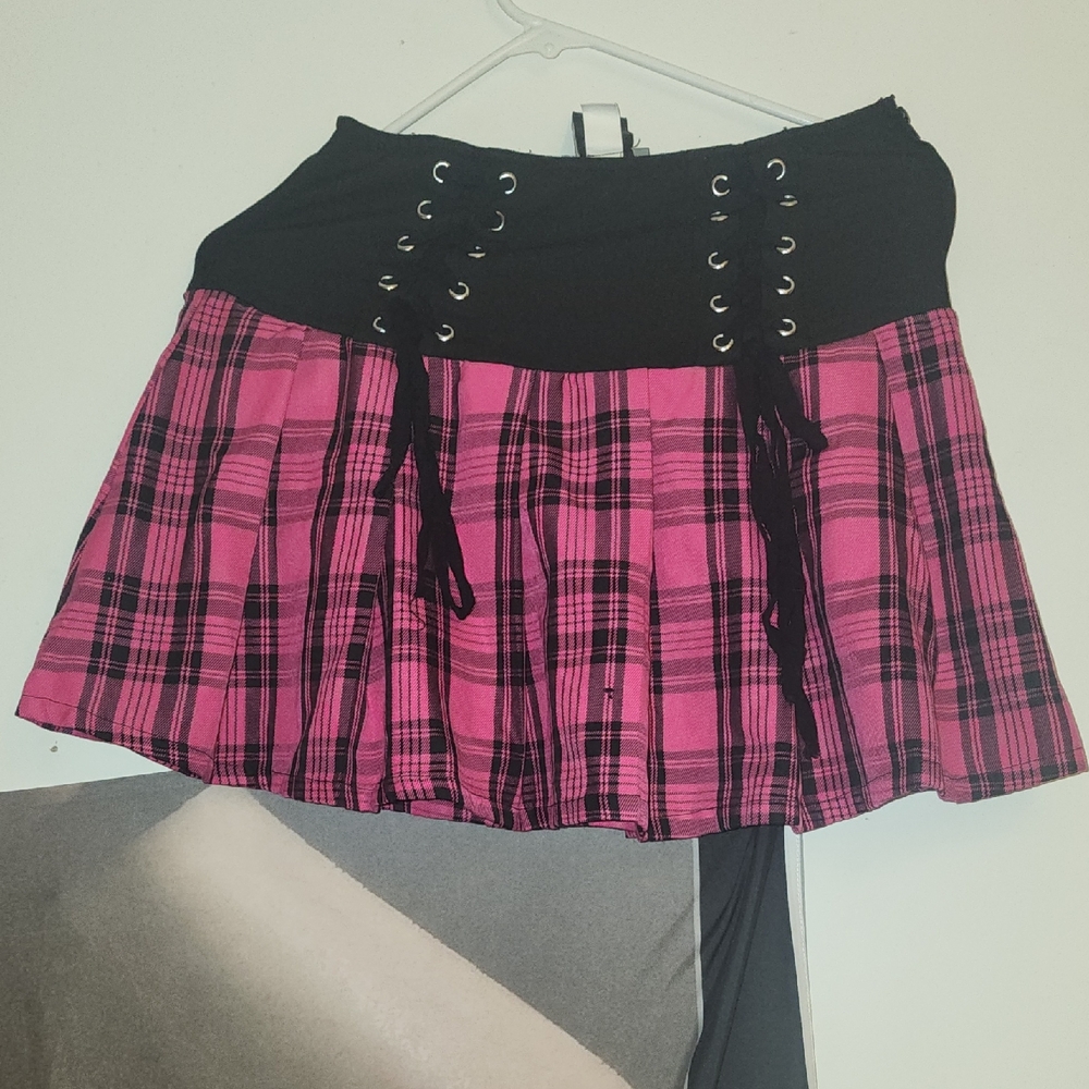 Stylish Pink Plaid Skater Skirt with Lace-Up Design